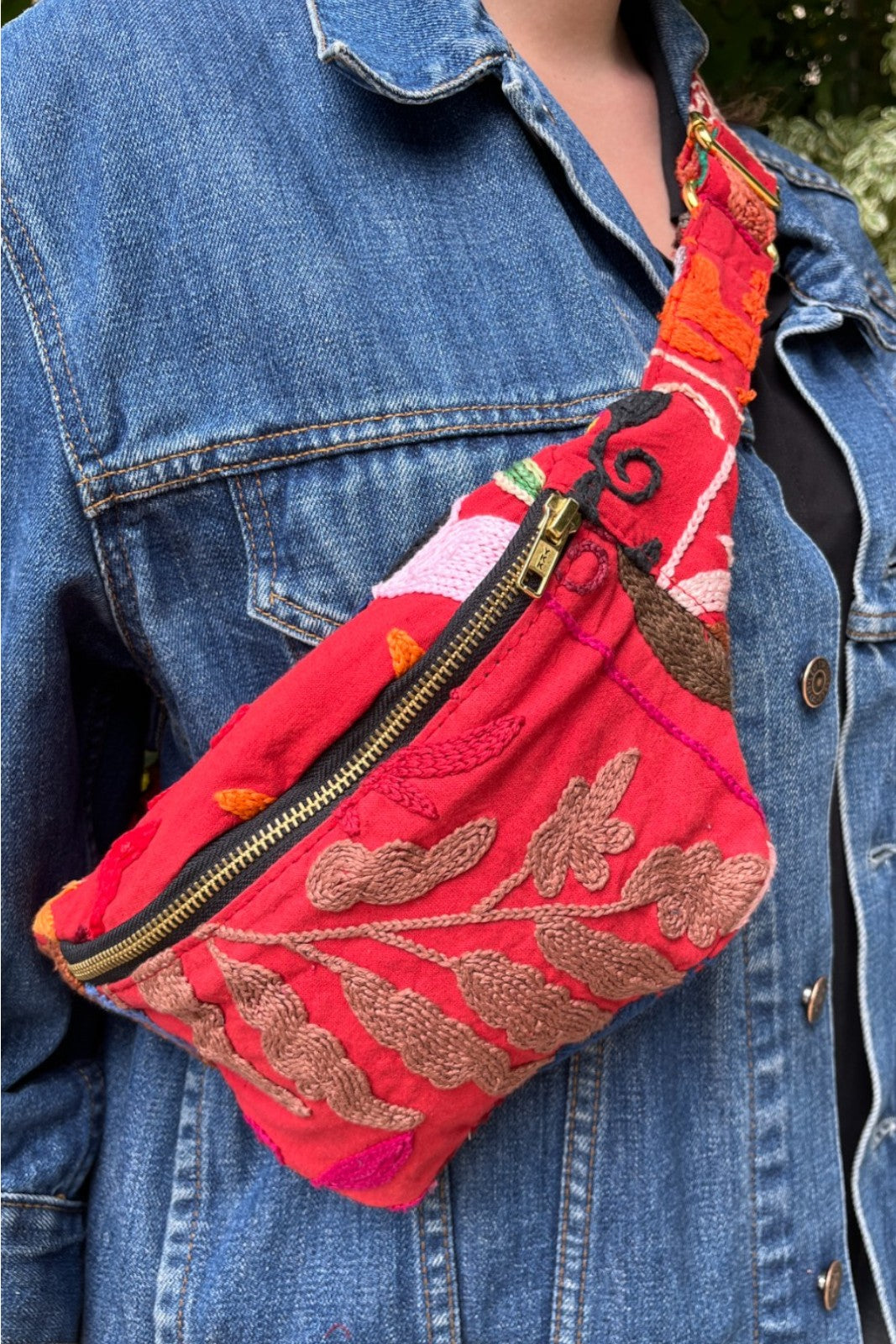 Banane Bengale Suzani FLORAL ROUGE