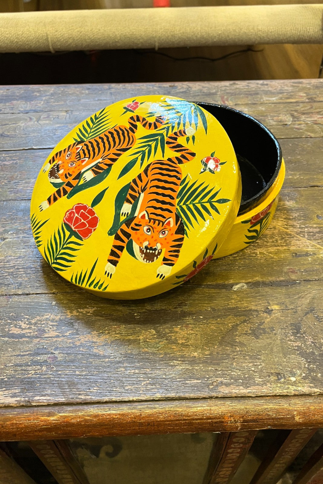 boite ronde srinagar papier mache