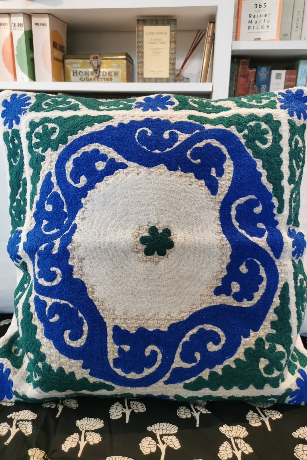 Housse de coussin brodé Suzani BLEU VERT