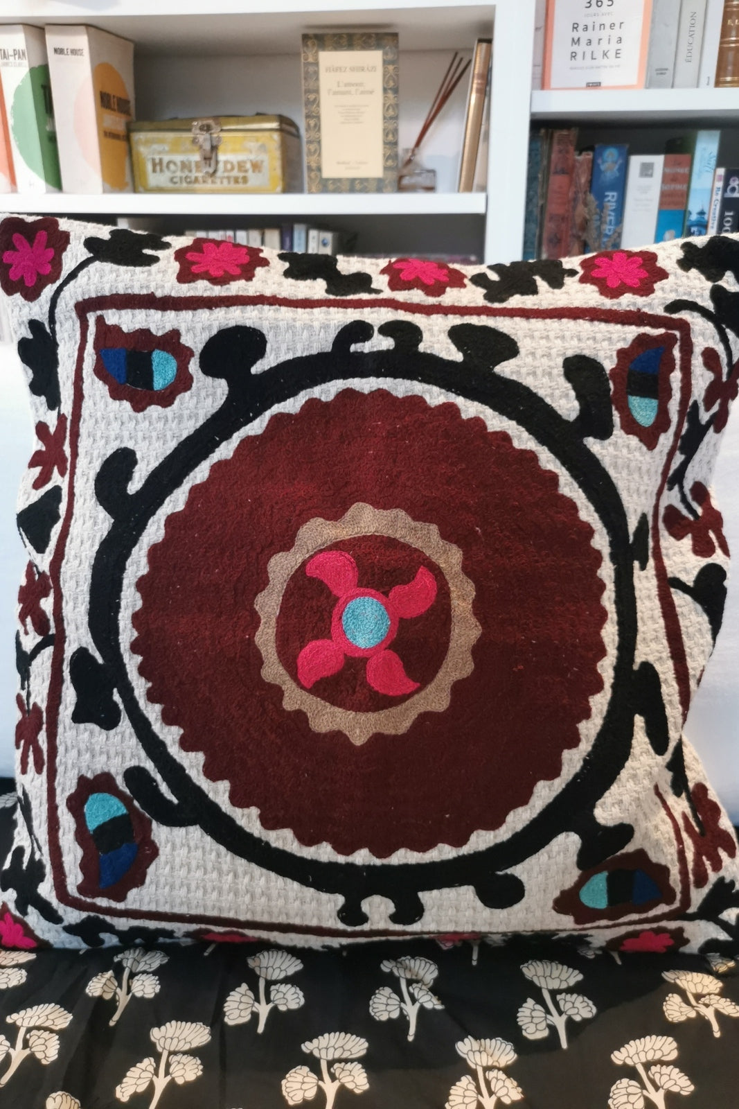 housse de coussin brode suzani suzani