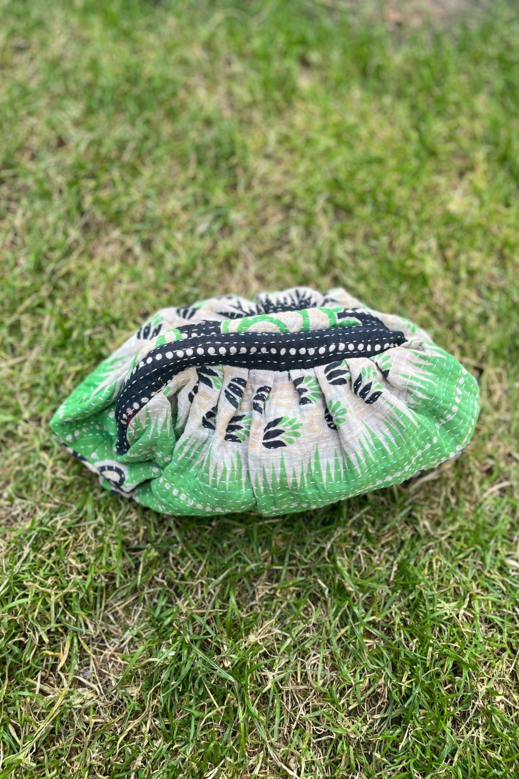 Pochette clip Kantha VERT