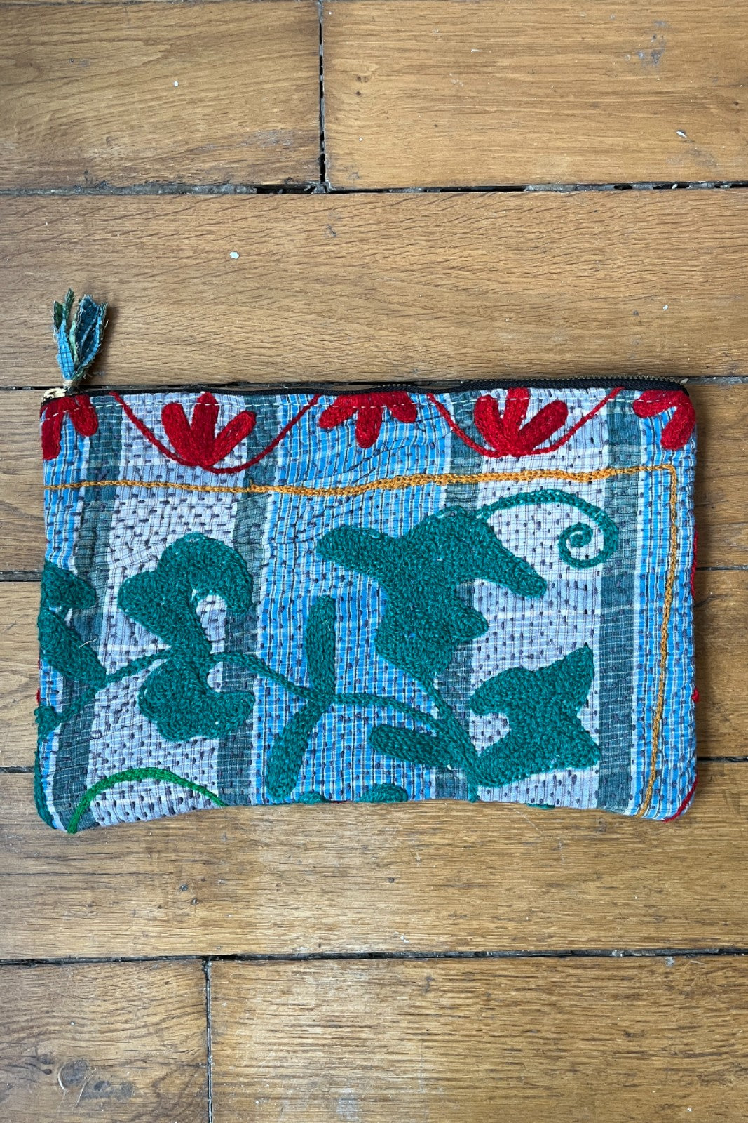 Pochette Kantha Brodé FEUILLE