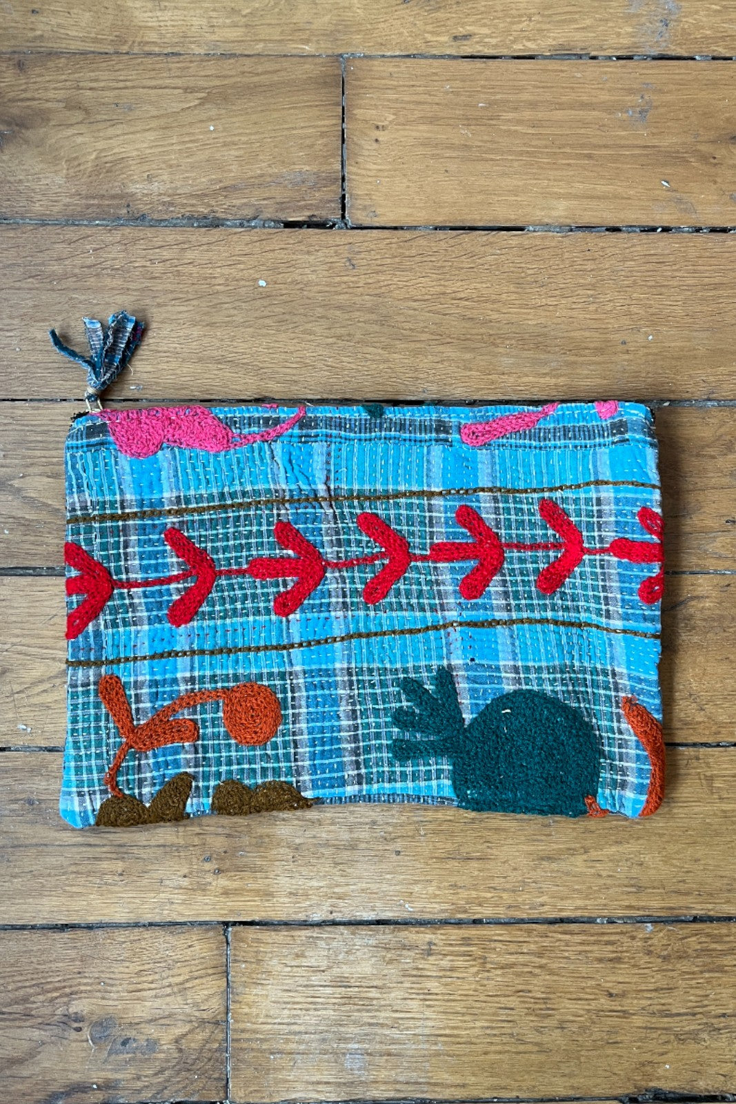 Pochette Kantha Brodé LIEN ROUGE