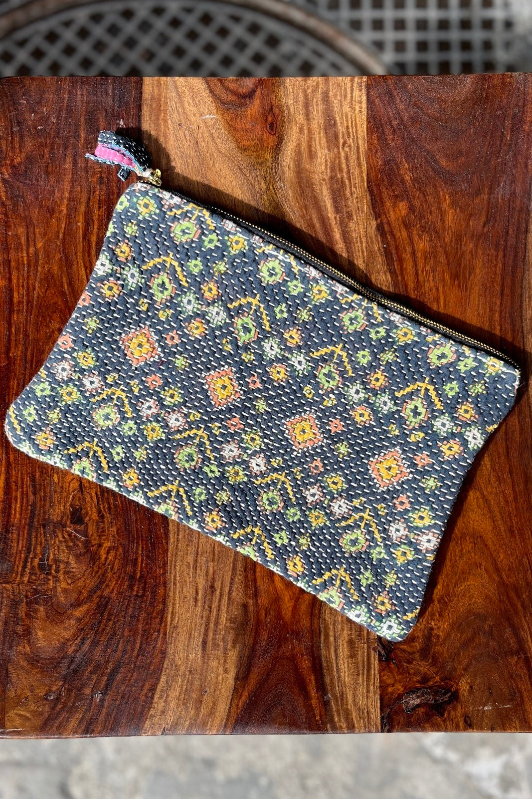 Pochette M Kantha Bengale CARBONE