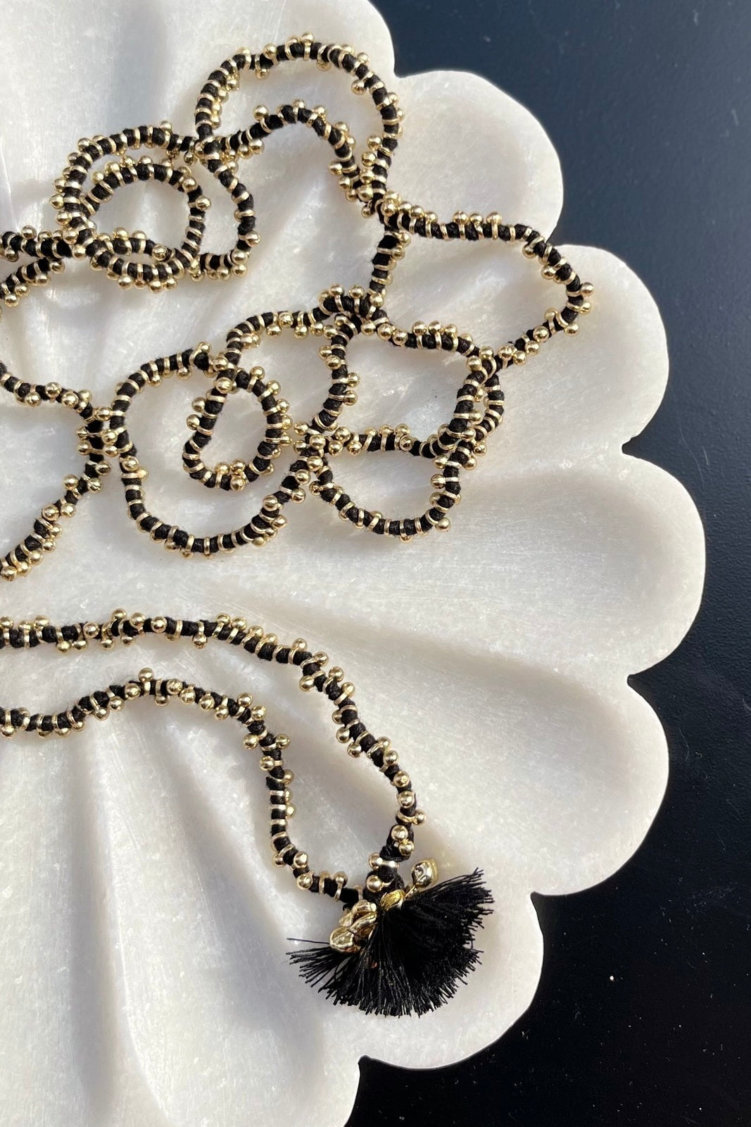 sautoir shanti laiton et fil de coton