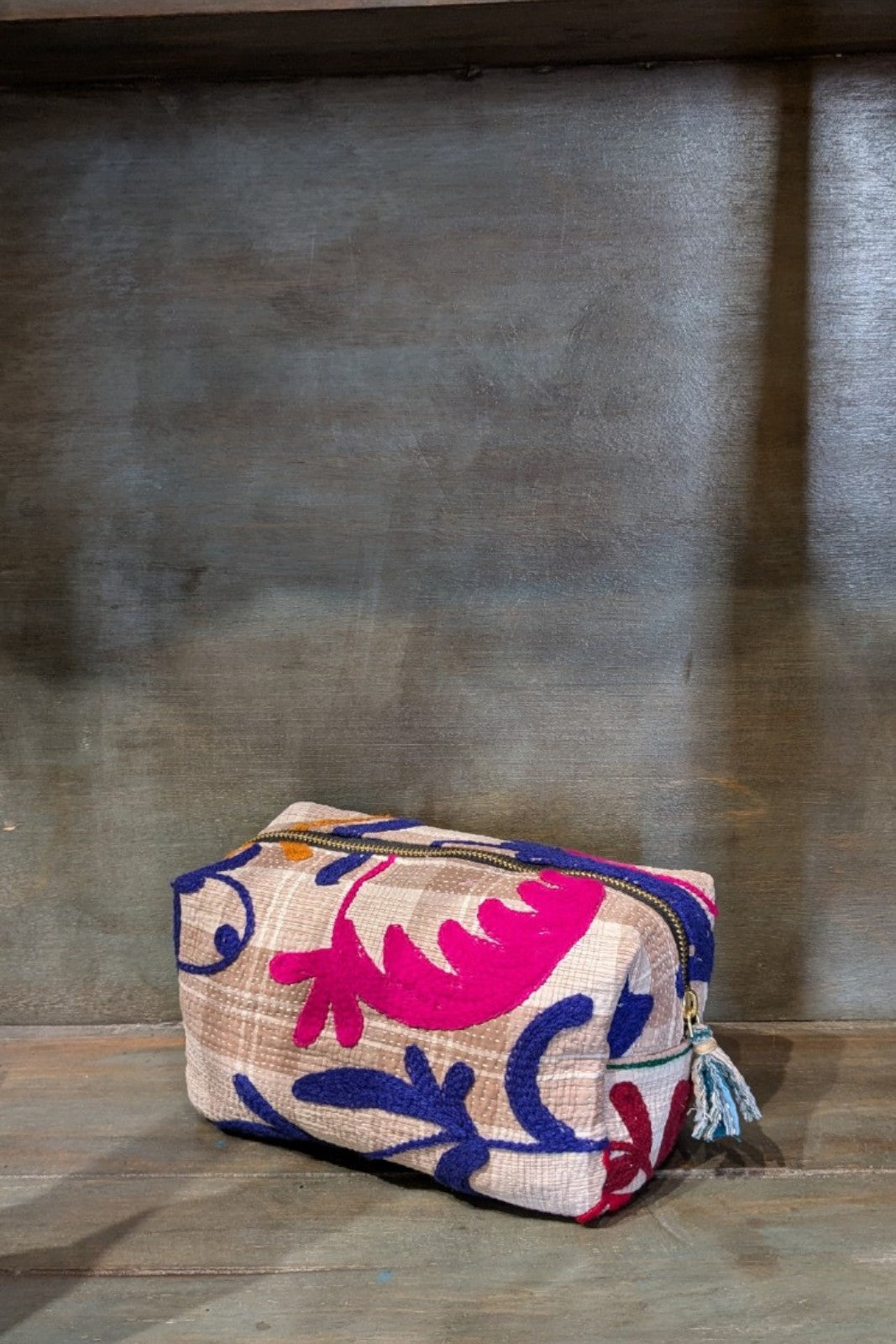 trousse t ronde kantha brode