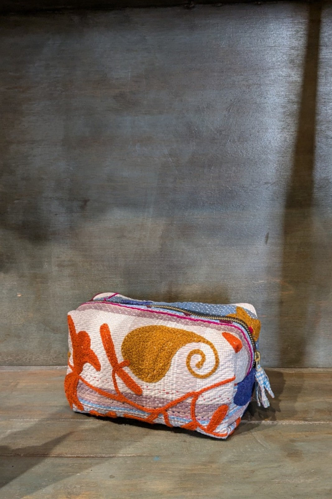 trousse t ronde kantha brode