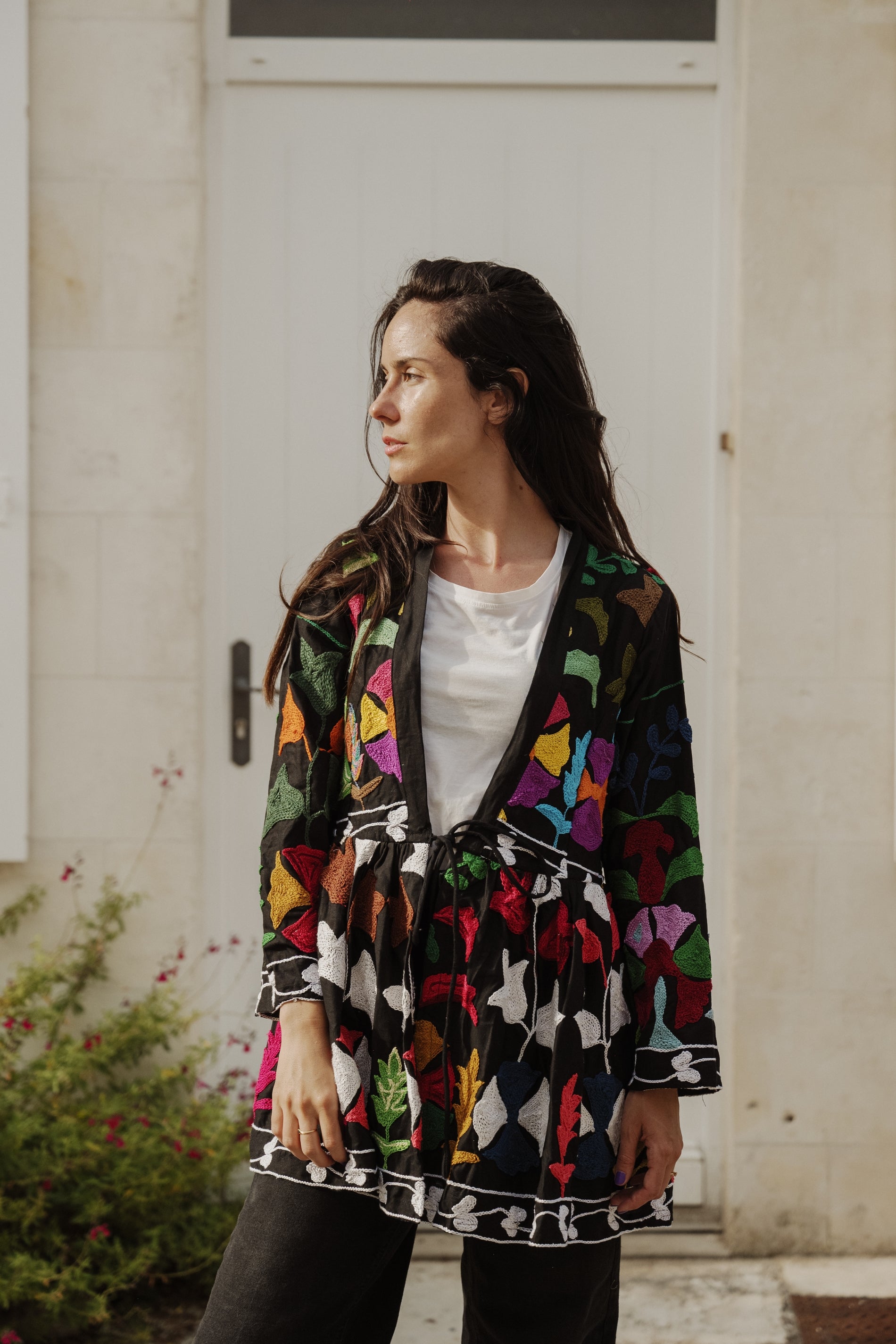 Veste brodée Laxmi NOIR
