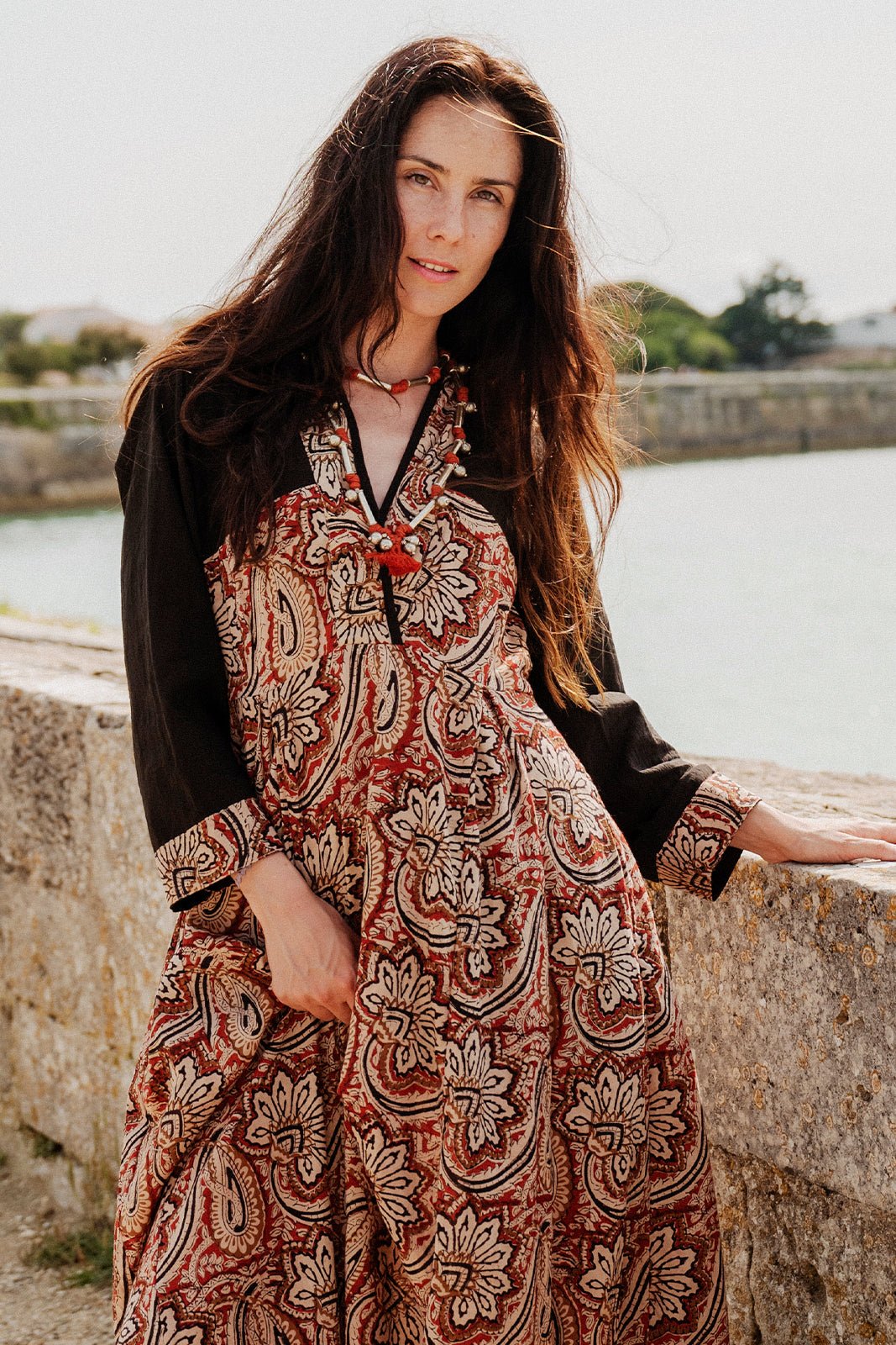 Robe Ashwarya WAX