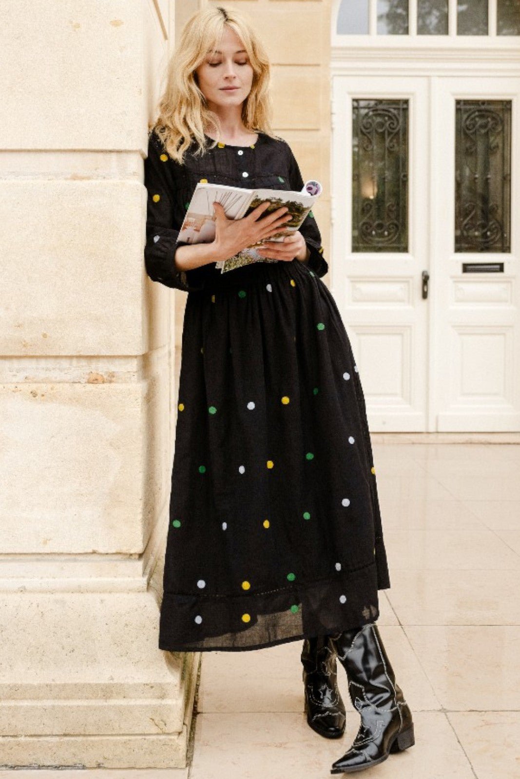 Robe Jamdani - Curiosity Lab
