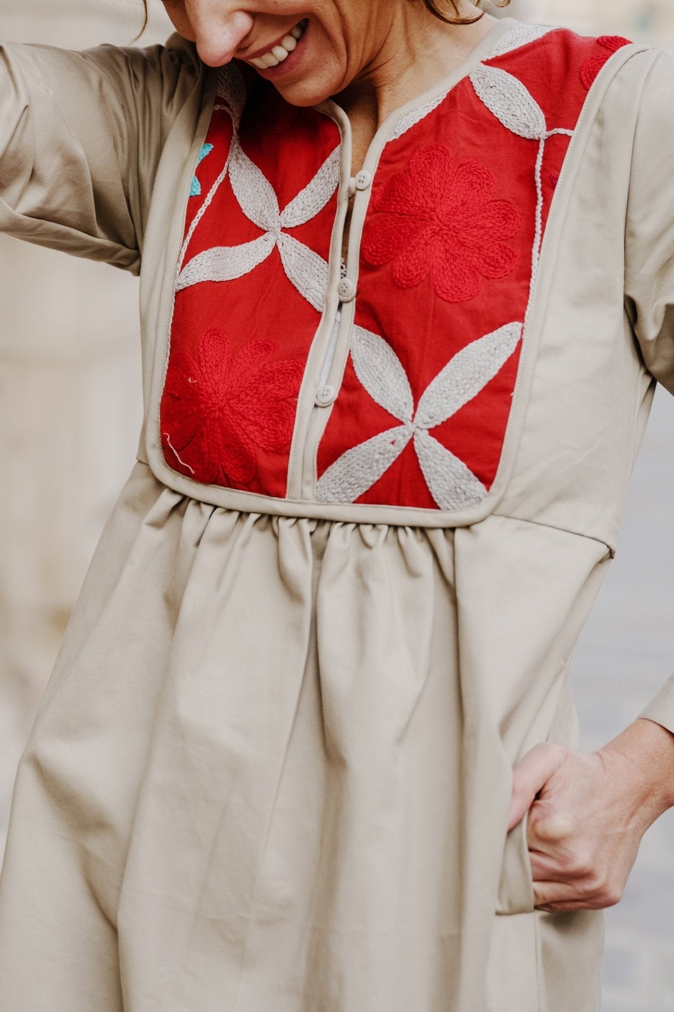 Robe Yoke Suzani - Curiosity Lab