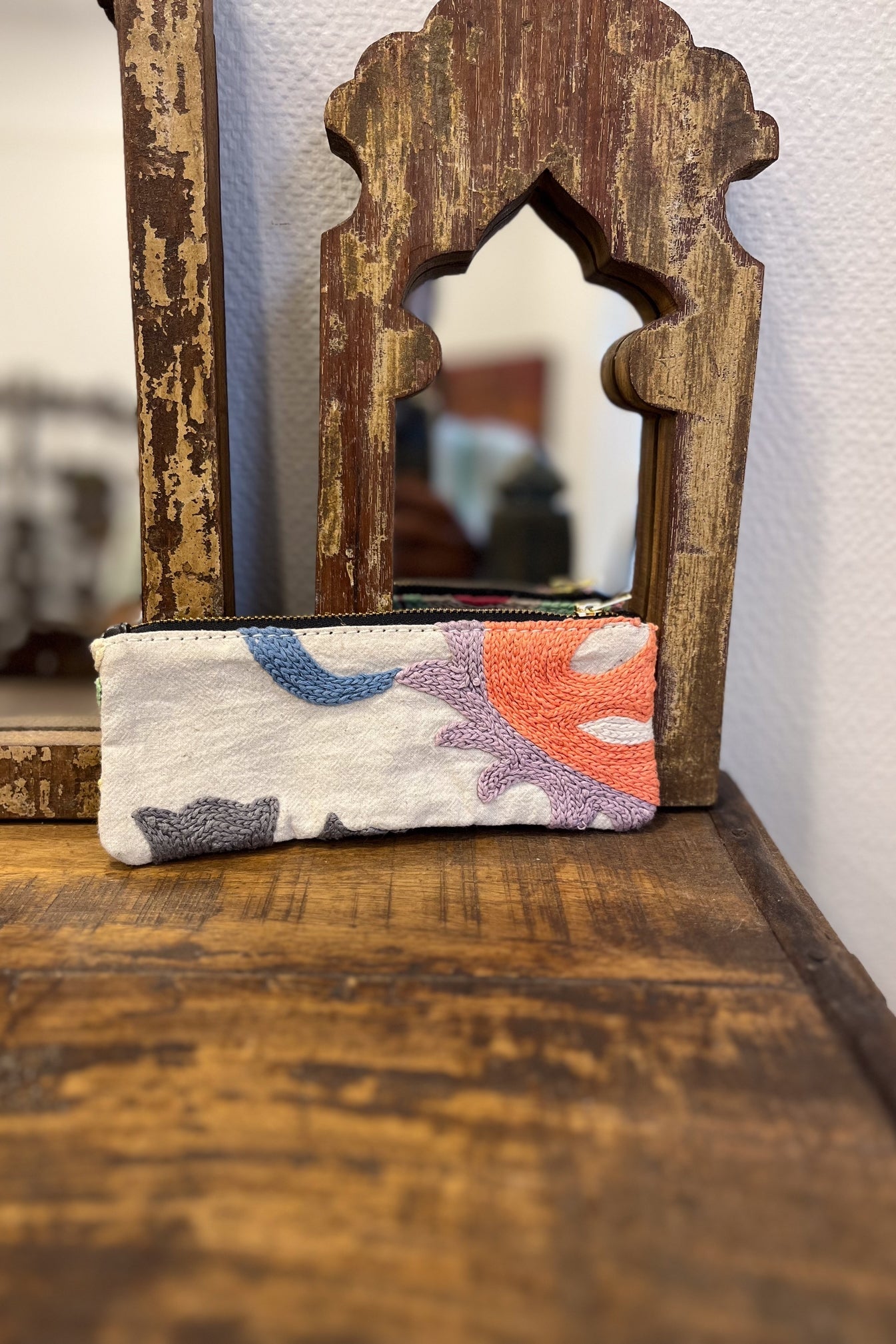 Trousse en Suzani - Curiosity Lab
