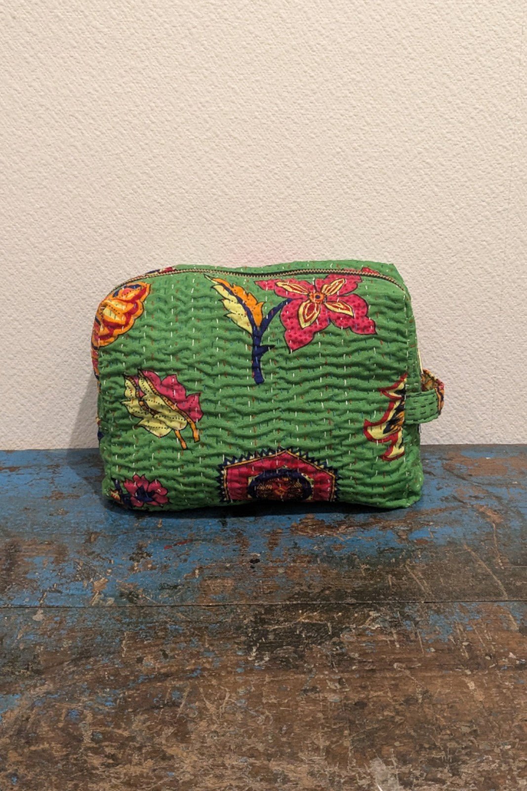 Vanity Kantha Pakistan VERT