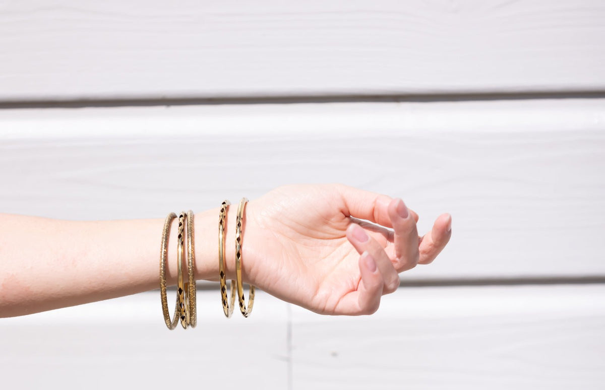Bangle laiton - Curiosity Lab