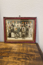 Charger l&#39;image dans la galerie, portraits vintage bois
