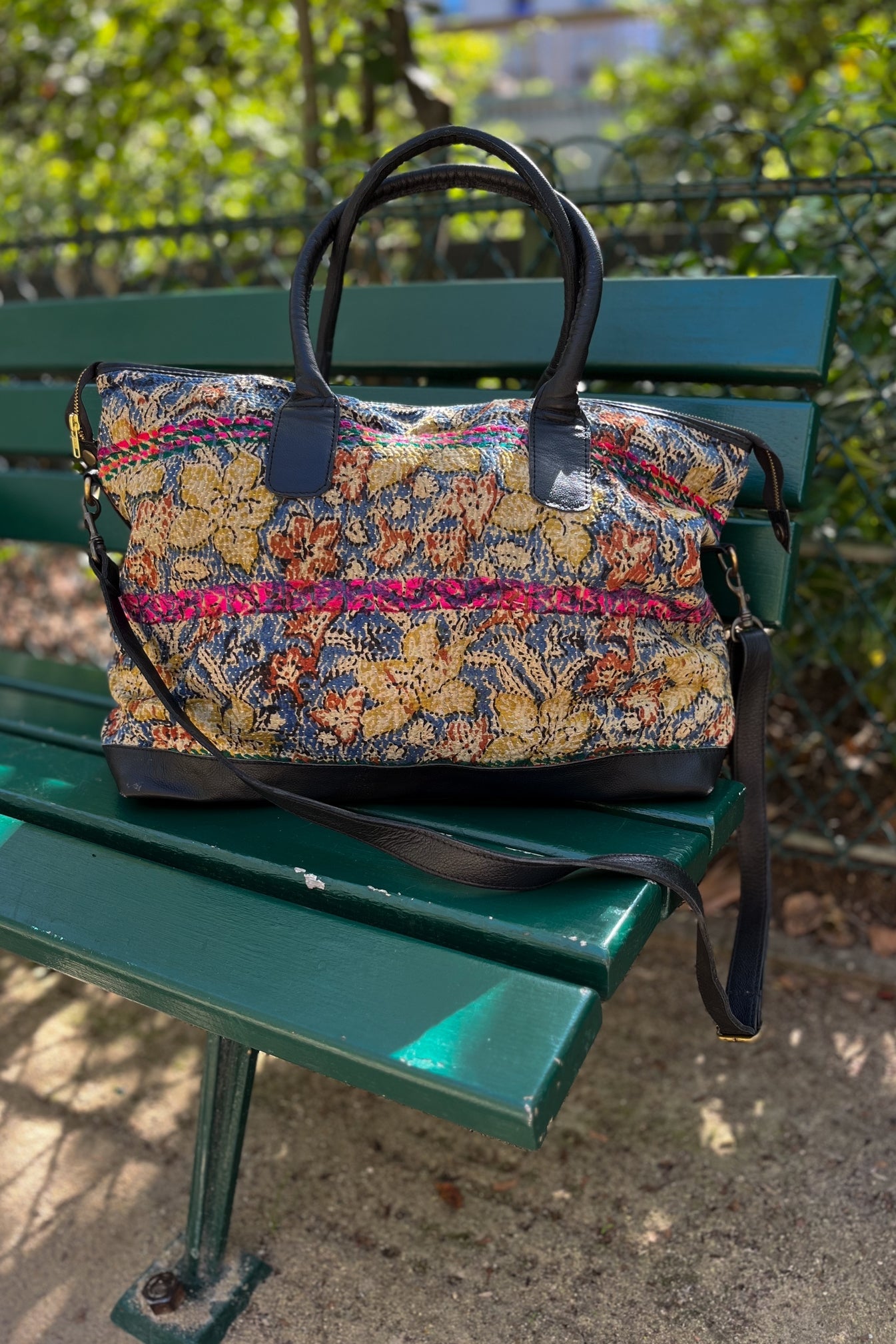 Sac Kantha Bhuj Chamada BLEU